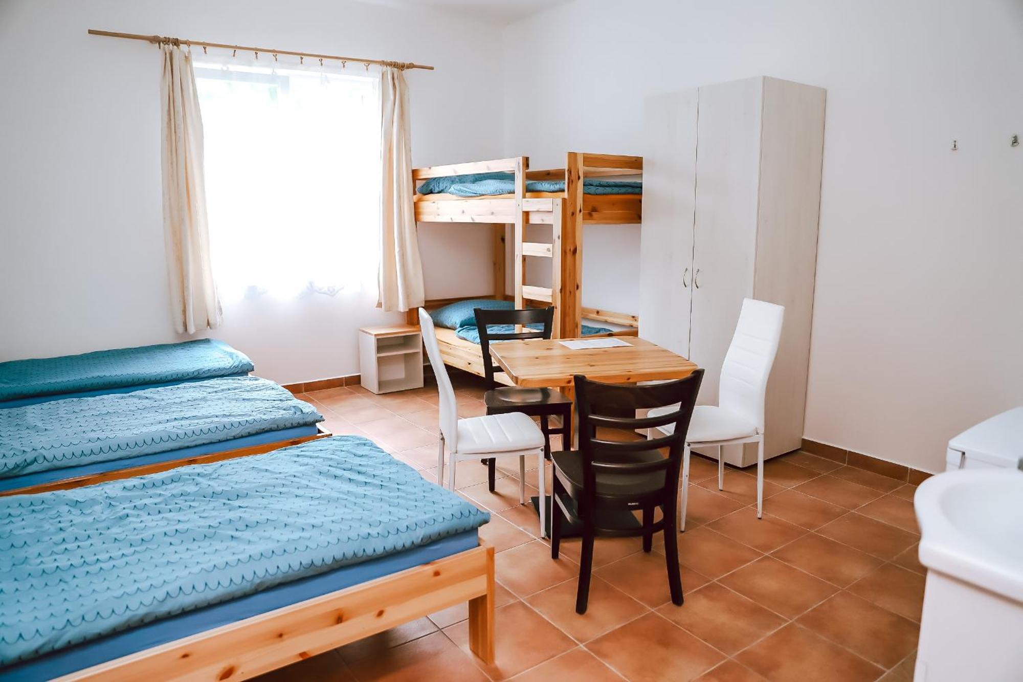 Chaty A Apartmany Hracholusky Kemp Kosatka Pnovany Cameră foto